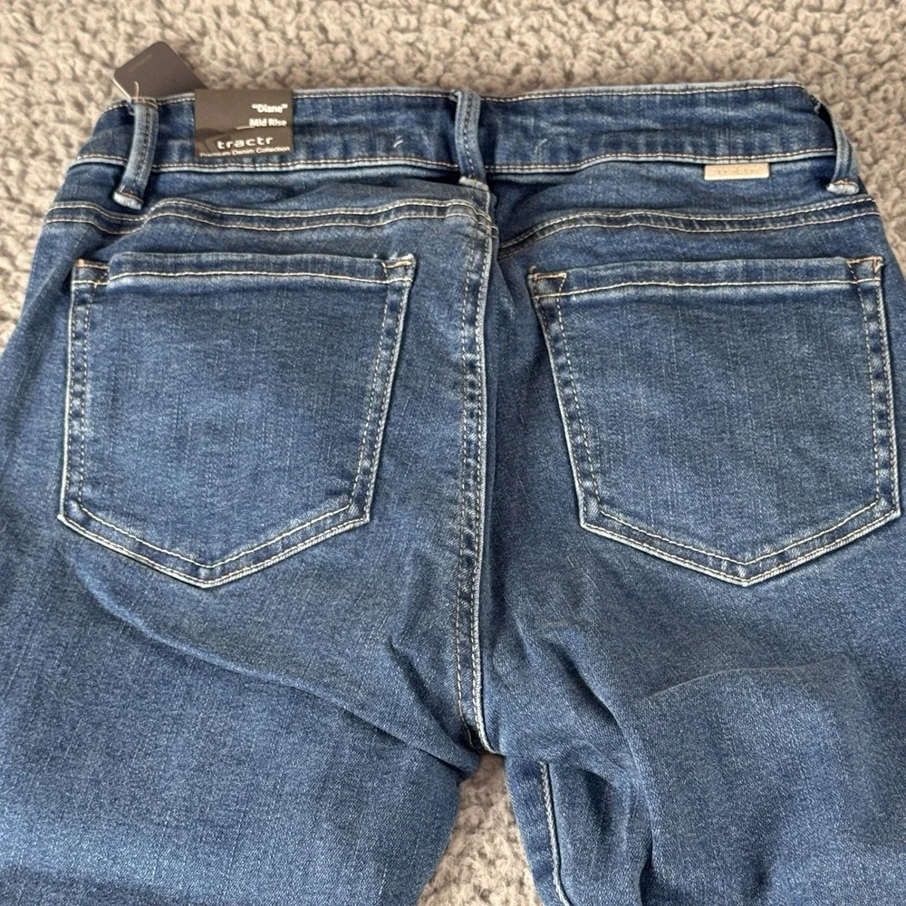 Tractr‎ Diane Mid Rise Distressed Indigo Blue Raw Hem Stretch Jean Sz 0/25 NWT